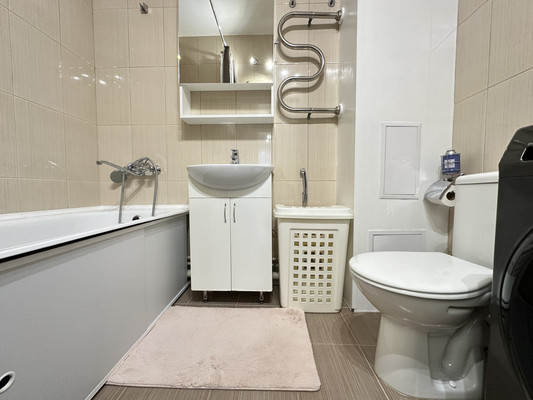 Продам однокомнатную (1-комн.) квартиру, Адмирала Черокова ул, 20А, Санкт-Петербург г