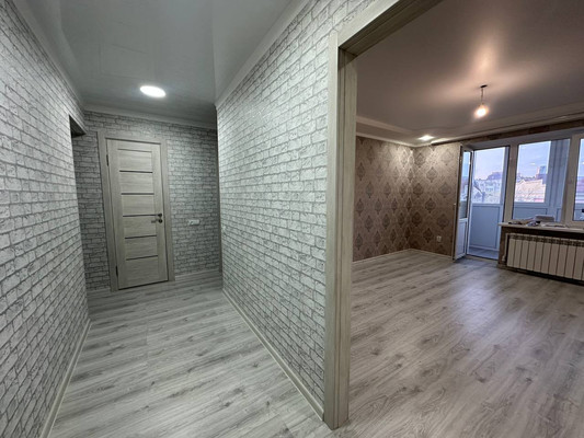 Продам трехкомнатную (3-комн.) квартиру, Красная ул, 48, Кропоткин г