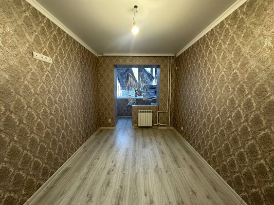 Продам трехкомнатную (3-комн.) квартиру, Красная ул, 48, Кропоткин г