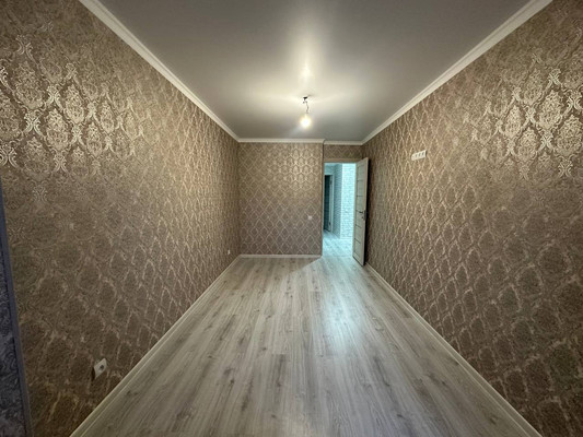 Продам трехкомнатную (3-комн.) квартиру, Красная ул, 48, Кропоткин г