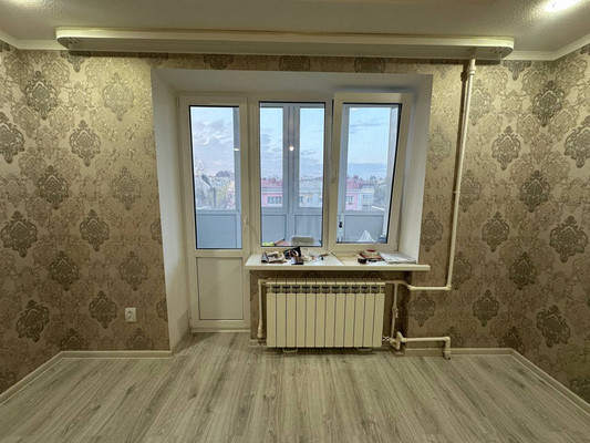 Продам трехкомнатную (3-комн.) квартиру, Красная ул, 48, Кропоткин г