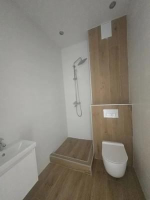 Продам трехкомнатную (3-комн.) квартиру, Эдварда Грига ул, 7, Сосенское п