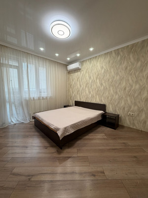 Сдам однокомнатную (1-комн.) квартиру, Заполярная ул, 37к3, Краснодар г