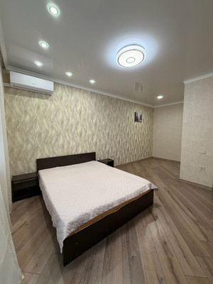 Сдам однокомнатную (1-комн.) квартиру, Заполярная ул, 37к3, Краснодар г