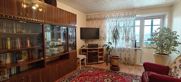 Продам трехкомнатную (3-комн.) квартиру, Зубковой ул, 21к3, Рязань г