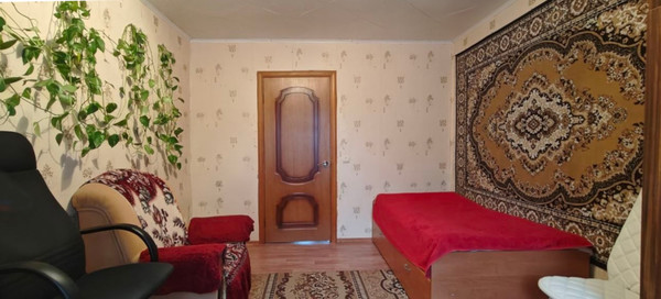 Продам трехкомнатную (3-комн.) квартиру, Зубковой ул, 21к3, Рязань г