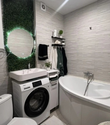 Продам двухкомнатную (2-комн.) квартиру, Луначарского ул, 70к1, Ишим г