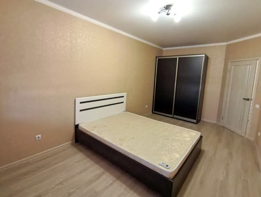 Продам однокомнатную (1-комн.) квартиру, Таманская ул, 121к6, Анапа г