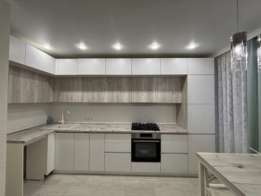 Продам двухкомнатную (2-комн.) квартиру, Ленинградская ул, 9В, Волгодонск г