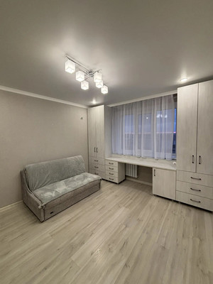 Продам двухкомнатную (2-комн.) квартиру, Ленинградская ул, 9В, Волгодонск г