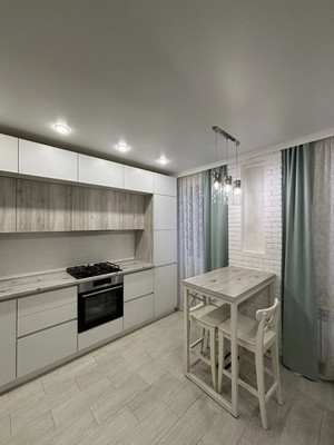 Продам двухкомнатную (2-комн.) квартиру, Ленинградская ул, 9В, Волгодонск г