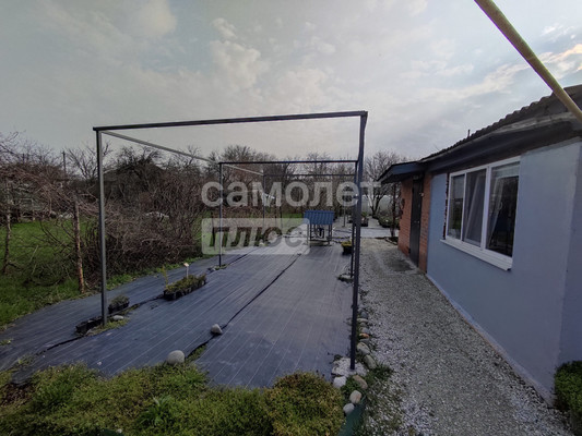 Продам дом, Краснодарская ул, 240, Славянск-на-Кубани г, 0 км от города