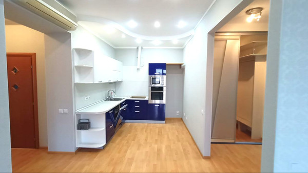 Продам трехкомнатную (3-комн.) квартиру, Комсомольская ул, 29, Ханты-Мансийск г