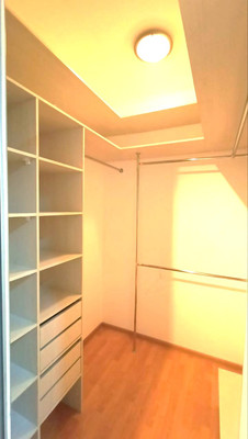 Продам трехкомнатную (3-комн.) квартиру, Комсомольская ул, 29, Ханты-Мансийск г