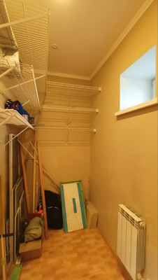 Продам трехкомнатную (3-комн.) квартиру, Комсомольская ул, 29, Ханты-Мансийск г