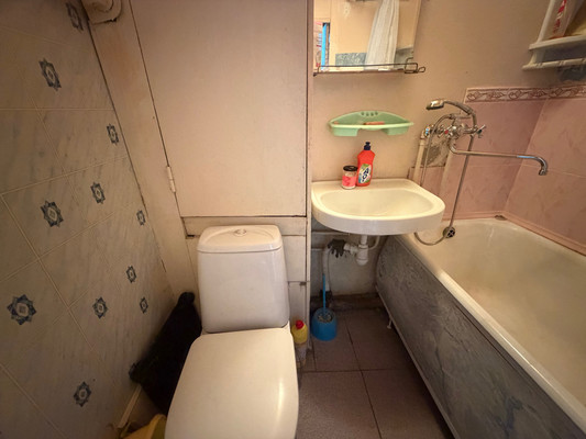 Продам однокомнатную (1-комн.) квартиру, Федеративный пр-кт, 5к3, Москва г