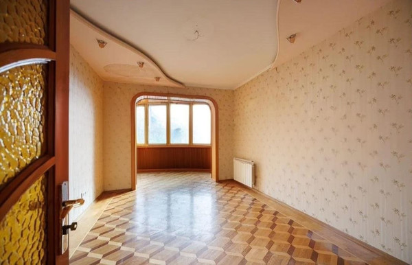 Продам многокомнатную квартиру, Ковыльная ул, 78, Симферополь г