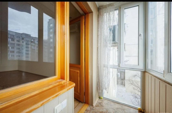 Продам многокомнатную квартиру, Ковыльная ул, 78, Симферополь г