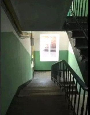 Продам трехкомнатную (3-комн.) квартиру, Железнодорожная ул, 9/15, Горьковская тер.