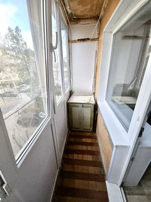 Продам двухкомнатную (2-комн.) квартиру, Гагарина ул, 34, Симферополь г