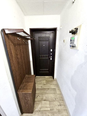 Продам двухкомнатную (2-комн.) квартиру, Гагарина ул, 34, Симферополь г