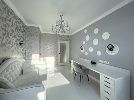 Продам трехкомнатную (3-комн.) квартиру, Революции ул, 22, Пермь г