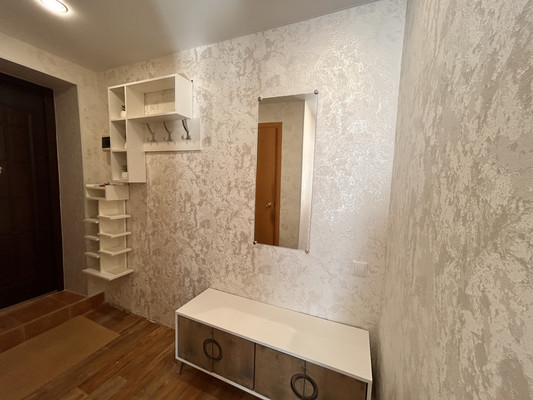 Продам однокомнатную (1-комн.) квартиру, Нефтяников ул, 13, Полазна пгт