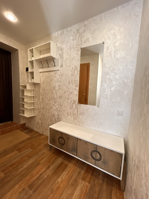 Продам однокомнатную (1-комн.) квартиру, Нефтяников ул, 13, Полазна пгт