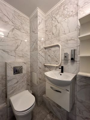 Продам однокомнатную (1-комн.) квартиру, Автозаводская ул, 30, Пермь г