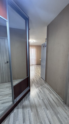 Продам однокомнатную (1-комн.) квартиру, Краснопольский пр-кт, 17А, Челябинск г