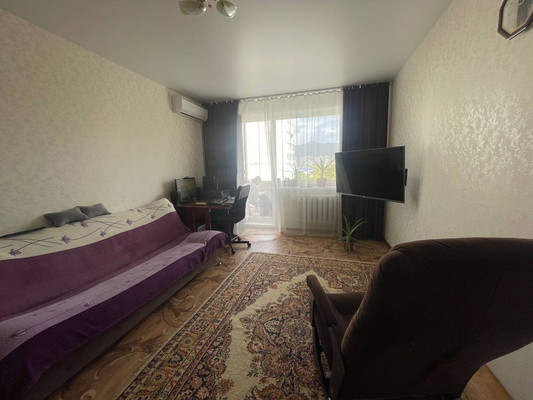 Продам двухкомнатную (2-комн.) квартиру, Видова ул, 171, Новороссийск г