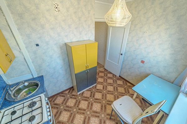 Продам однокомнатную (1-комн.) квартиру, Строителей пр-кт, 130, Пенза г