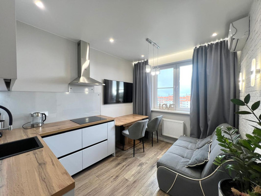 Продам однокомнатную (1-комн.) квартиру, Котанова ул, 2к1, Новороссийск г