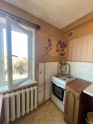 Продам однокомнатную (1-комн.) квартиру, Железнодорожная ул, 67, Мга гп