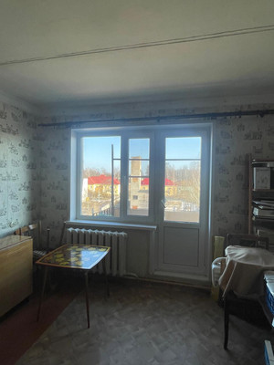 Продам однокомнатную (1-комн.) квартиру, Железнодорожная ул, 67, Мга гп