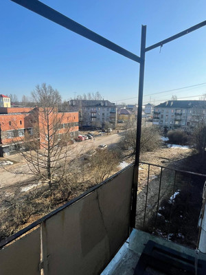 Продам однокомнатную (1-комн.) квартиру, Железнодорожная ул, 67, Мга гп