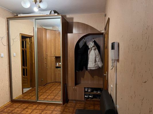 Продам двухкомнатную (2-комн.) квартиру, Заводской пер, 2, Йошкар-Ола г