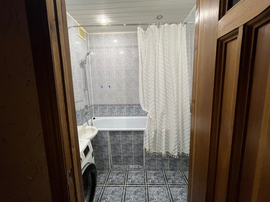 Продам двухкомнатную (2-комн.) квартиру, Заводской пер, 2, Йошкар-Ола г