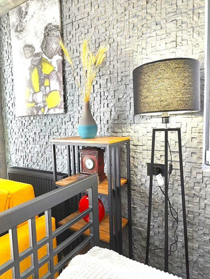 Продам однокомнатную (1-комн.) квартиру, Тихая ул, 16г, Калининград г