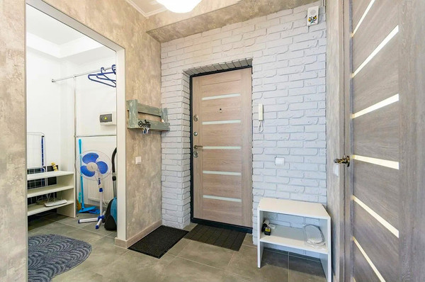 Продам однокомнатную (1-комн.) квартиру, Тихая ул, 16г, Калининград г