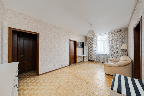 Продам двухкомнатную (2-комн.) квартиру, Маршала Новикова ул, 2к2, Москва г