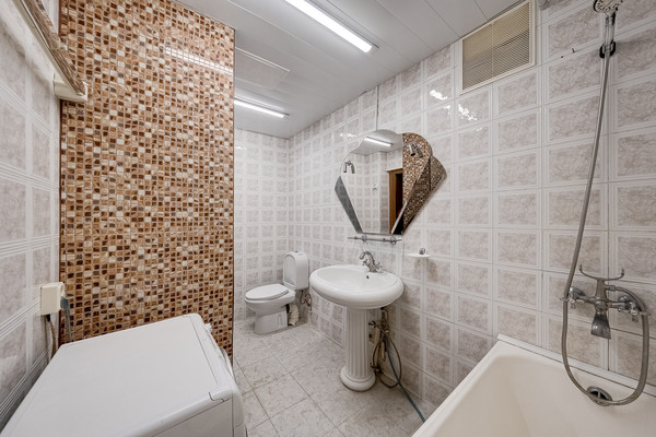 Продам двухкомнатную (2-комн.) квартиру, Маршала Новикова ул, 2к2, Москва г