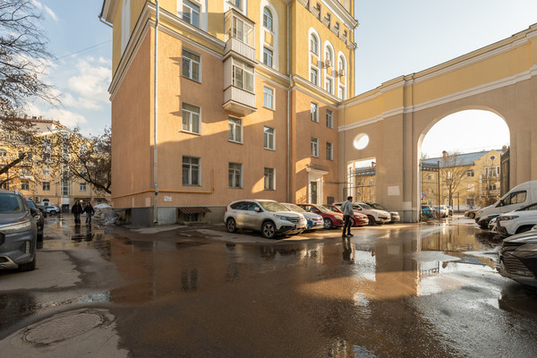 Продам двухкомнатную (2-комн.) квартиру, Маршала Новикова ул, 2к2, Москва г