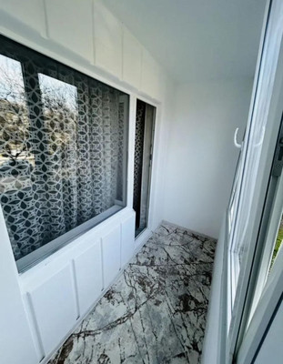 Продам однокомнатную (1-комн.) квартиру, Ковыльная ул, 68, Симферополь г