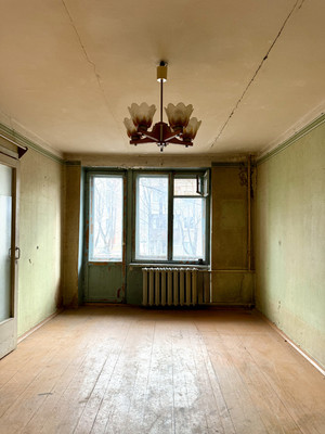 Продам двухкомнатную (2-комн.) квартиру, Молодежная ул, 8, Кузьмоловский гп