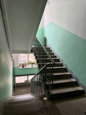 Продам двухкомнатную (2-комн.) квартиру, Молодежная ул, 8, Кузьмоловский гп