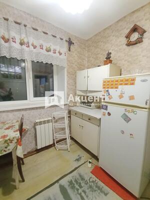 Продам двухкомнатную (2-комн.) квартиру, Благова ул, 40, Иваново г