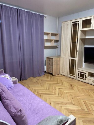 Продам двухкомнатную (2-комн.) квартиру, Фрязевская ул, 15к3, Москва г