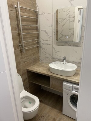 Продам однокомнатную (1-комн.) квартиру, Нижегородская ул, 32с15, Москва г