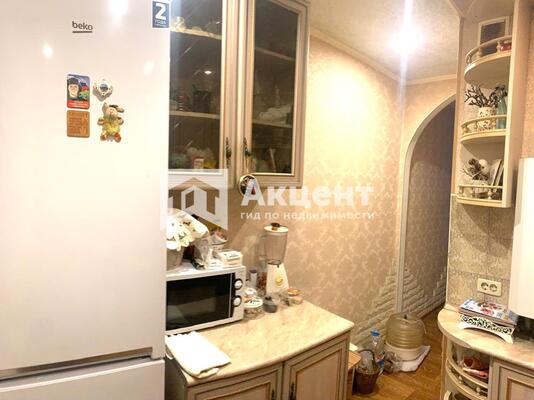 Продам трехкомнатную (3-комн.) квартиру, 2-й Летный пер, 11, Иваново г